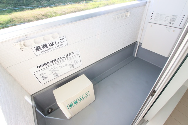 バルコニー　※別室の参考写真の為、現況優先です。