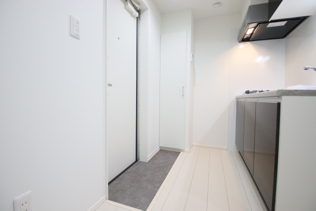 玄関　※別室の参考写真の為、現況優先です。