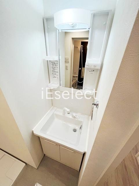 洗面設備　忙しい朝に便利なシャンプードレッサー♪