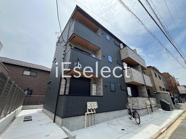 建物外観　閑静な住宅街に立地