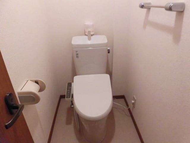 ドミール加佐のトイレ写真
