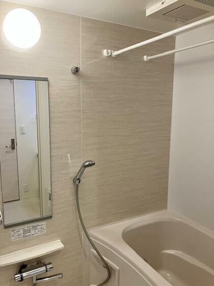 バス・シャワールーム　※同一間取りの別部屋参考写真です※