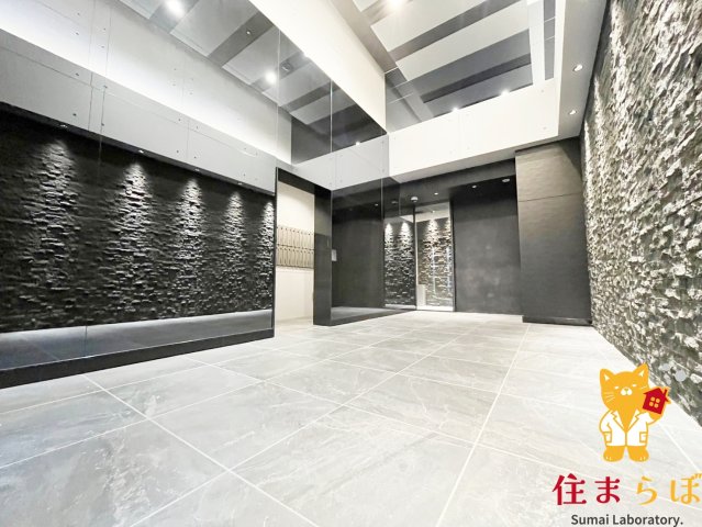 エントランス　共用部の印象も大切に