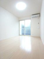 居室・リビング　物件画像