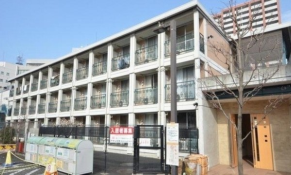 建物外観　インターネット無料の駅近オートロックマンションです。