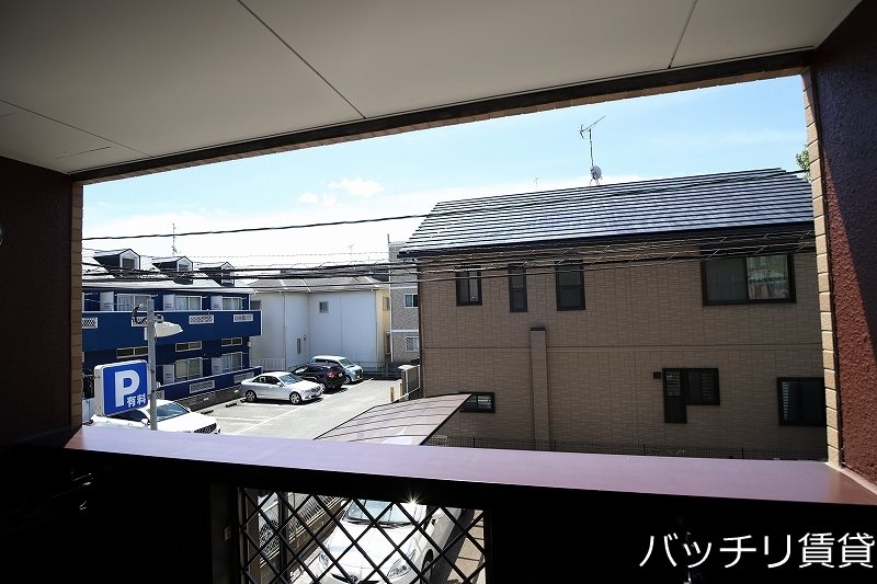 バルコニー　同型タイプの為現状優先