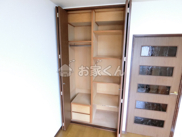 収納　クローゼット