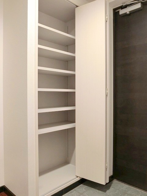 玄関　※写真と異なる場合現状優先