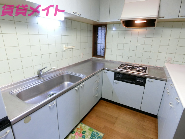 キッチン　キッチン