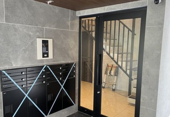 エントランス　☆安心のオートロック☆