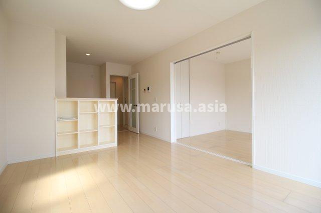 居室・リビング　別の部屋の写真です