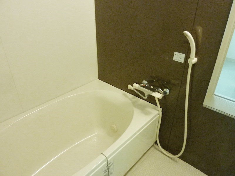 バス・シャワールーム　浴室乾燥暖房機、追炊き機能付き