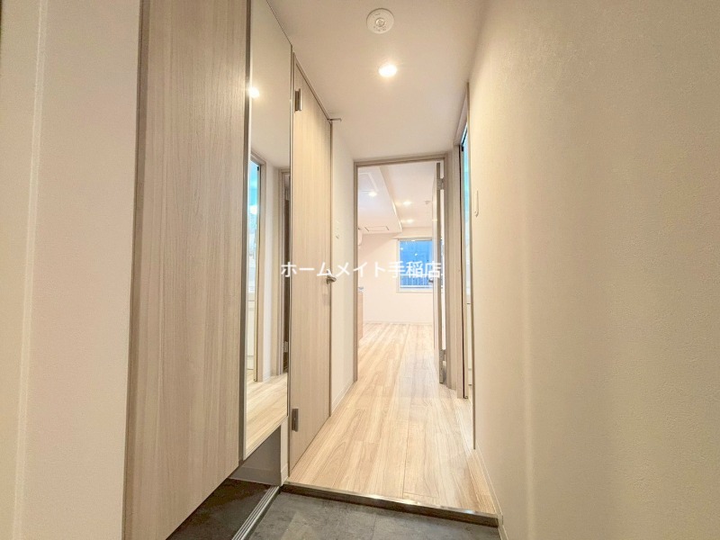 玄関　玄関スペースでございます！