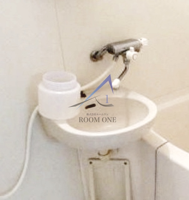 洗面設備　洗面台です。