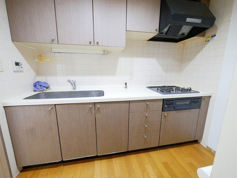 キッチン　※別号室参考写真