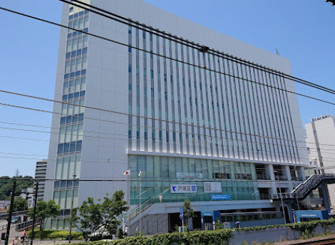 その他　横浜市　戸塚区役所（その他）まで983m