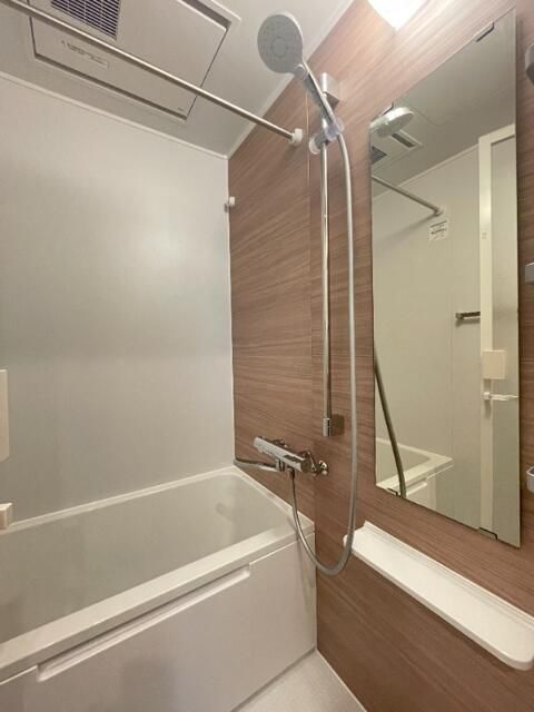 バス・シャワールーム　別部屋参考写真