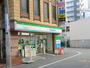 コンビニ　ファミリーマート阪急南方駅前（コンビニ）まで898m