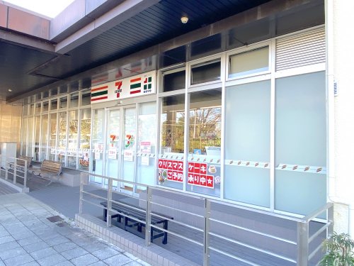 コンビニ　セブンイレブン KOYO大阪母子医療センター店（コンビニ）まで861m
