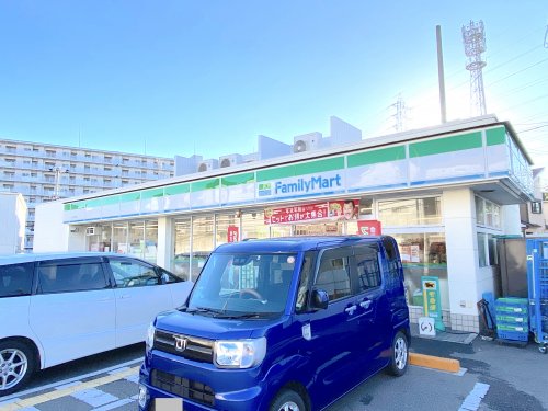 コンビニ　ファミリーマート 光明池南店（コンビニ）まで644m