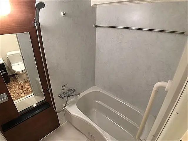 バス・シャワールーム　ゆったり過ごせるお風呂です