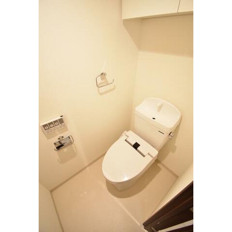 トイレ　トイレもきれいです