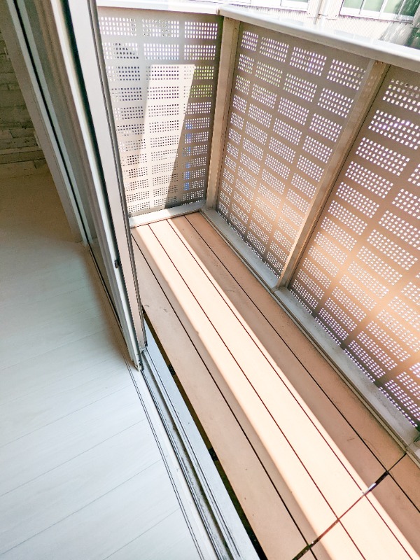 バルコニー　図面と現状に相違がある場合には現状を優先