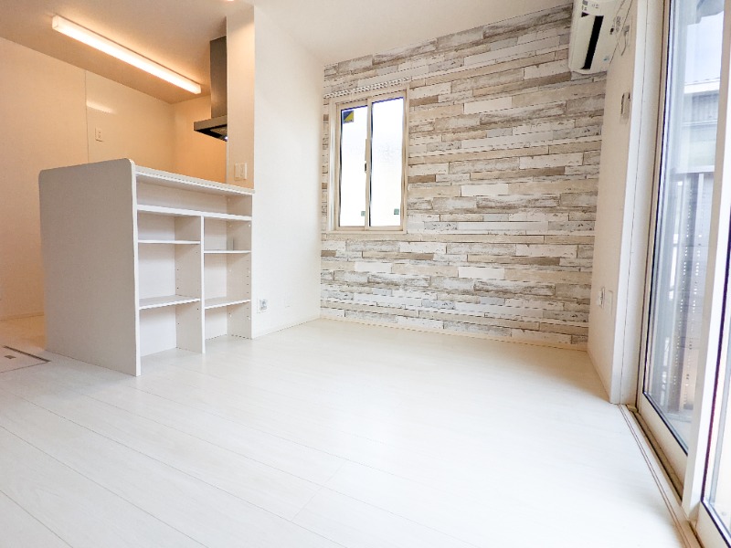 居室・リビング　図面と現状に相違がある場合には現状を優先