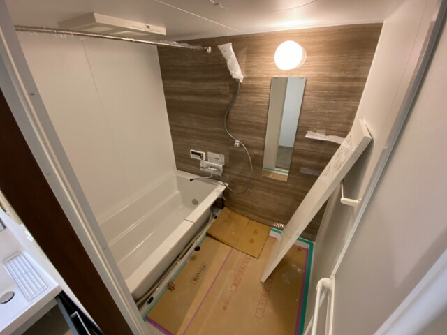 バス・シャワールーム