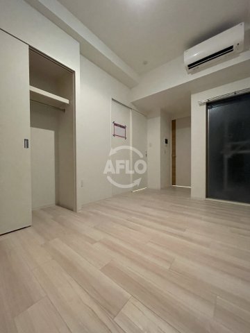 居室・リビング　セレニテ難波グランデシュッド　リビング