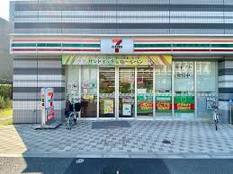 コンビニ　セブンイレブン豊洲1丁目店（コンビニ）まで287m