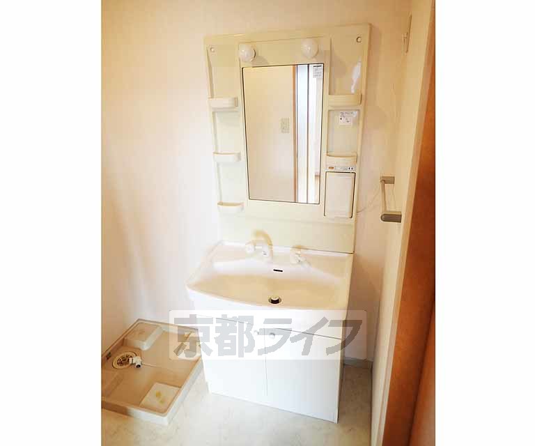 洗面設備　シャンプードレッサーです。