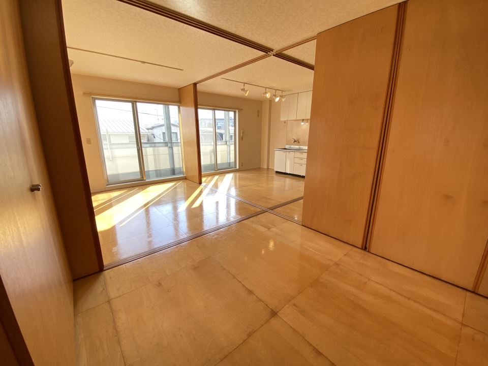 その他部屋・スペース　仕切りと収納で自由にレイアウトできます