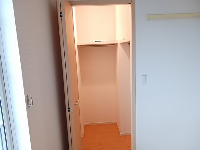 玄関　落ち着いた玄関です