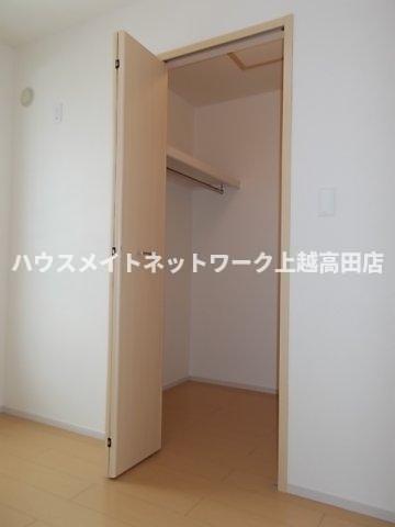 収納　ウォークインクローゼット