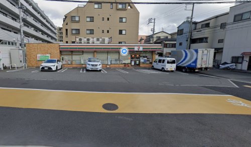 コンビニ　セブンイレブン 神戸記田町3丁目店（コンビニ）まで495m