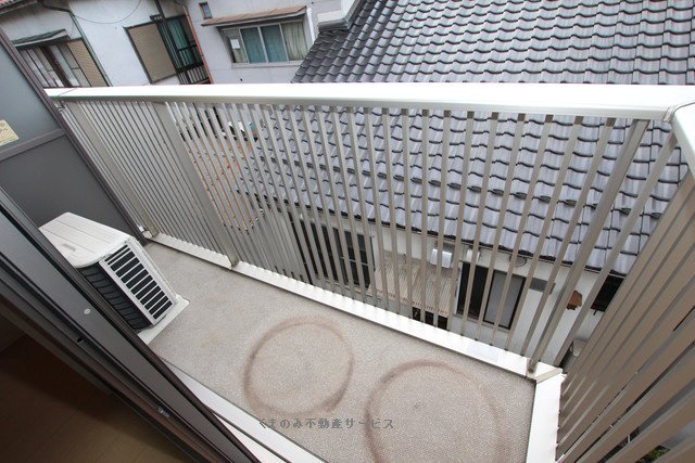 バルコニー　陽当たり良好なバルコニーです サン=ミシェル205号室　20