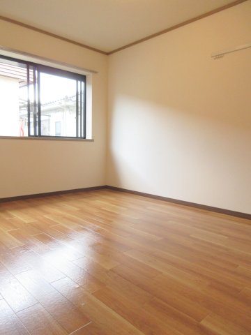 居室・リビング　★明るい洋室★