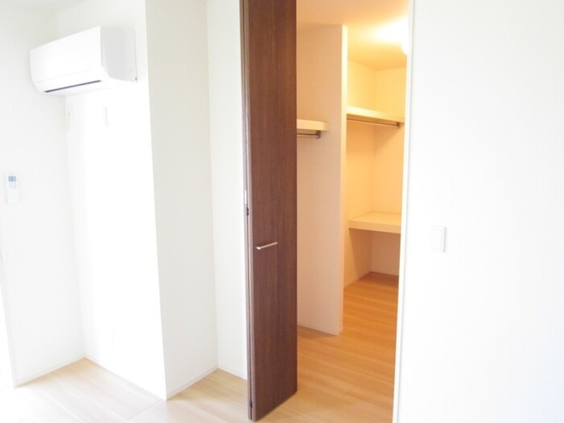 収納　図面と現状に相違がある場合には現状を優先