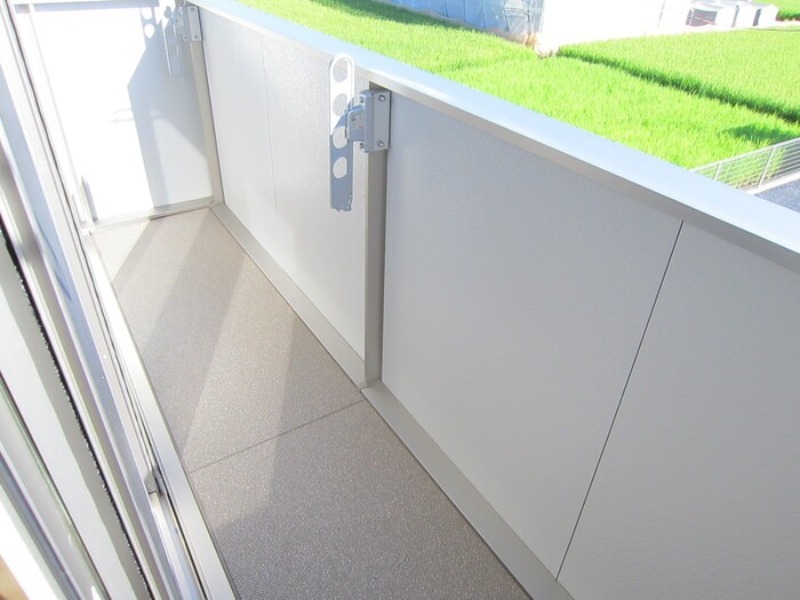 バルコニー　図面と現状に相違がある場合には現状を優先