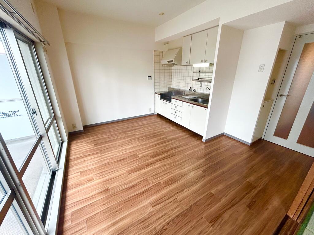 居室・リビング　DK7.3帖