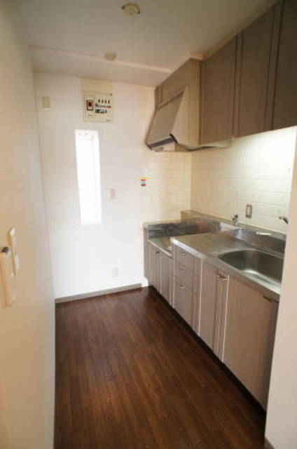 キッチン　キッチンは広めですよ