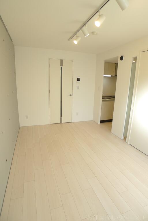 居室・リビング　（写真は同物件イメージ）