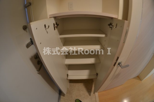 玄関　明るい玄関です