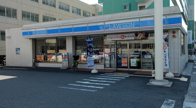 コンビニ　ローソン 灘烏帽子町一丁目店（コンビニ）まで213m