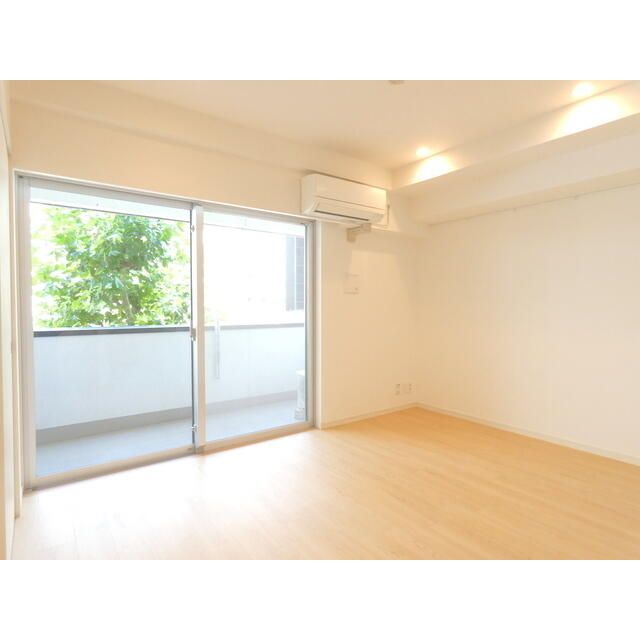 居室・リビング　使いやすい居間です