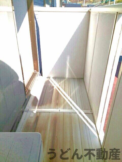 バルコニー　うどん県のお部屋探しはうどん不動産へ うどんちゃんとLINE