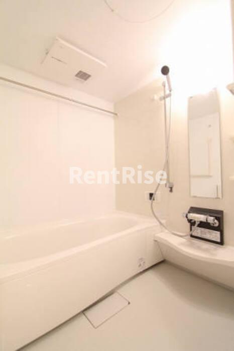 バス・シャワールーム　B棟101 風呂