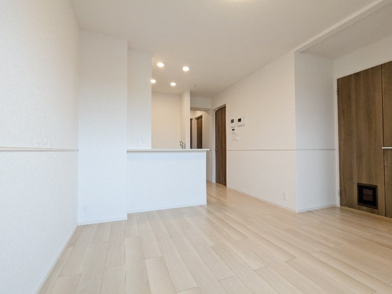 居室・リビング　図面と現状に相違がある場合には現状を優先