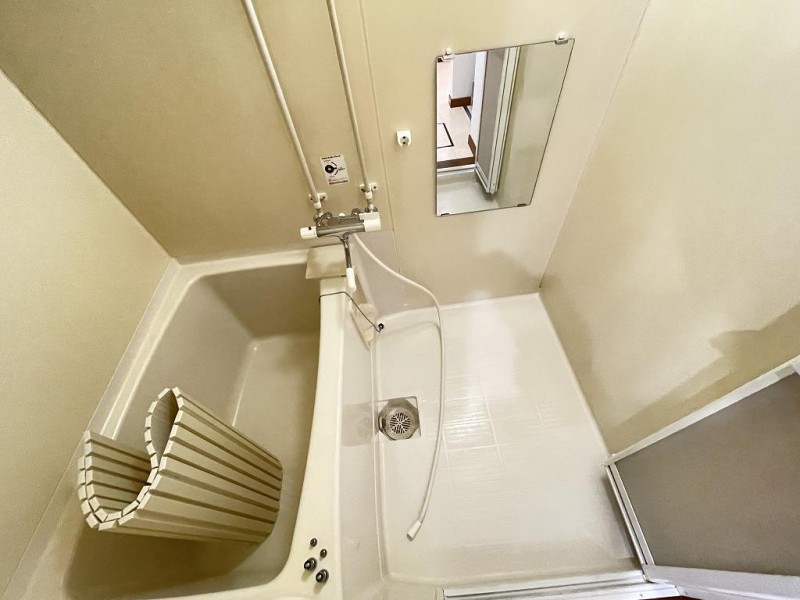 バス・シャワールーム　浴室
